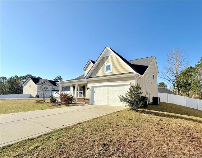 Building Photo - 15 Old Montague Way