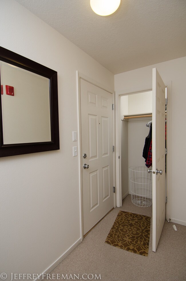 Marquam trail apartments Rentals Portland, OR