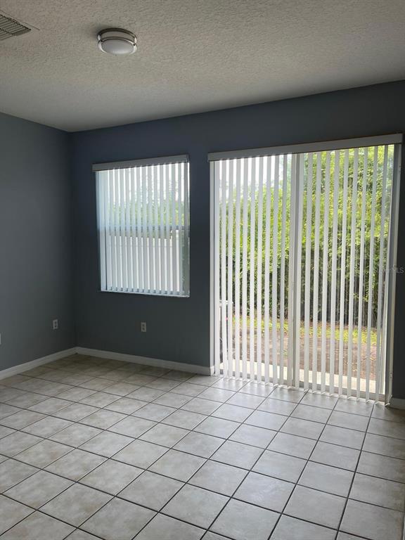 Building Photo - 5276 Paradise Cay Cir