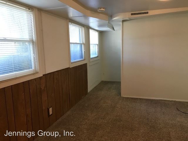 Building Photo - 1326 Charnelton St