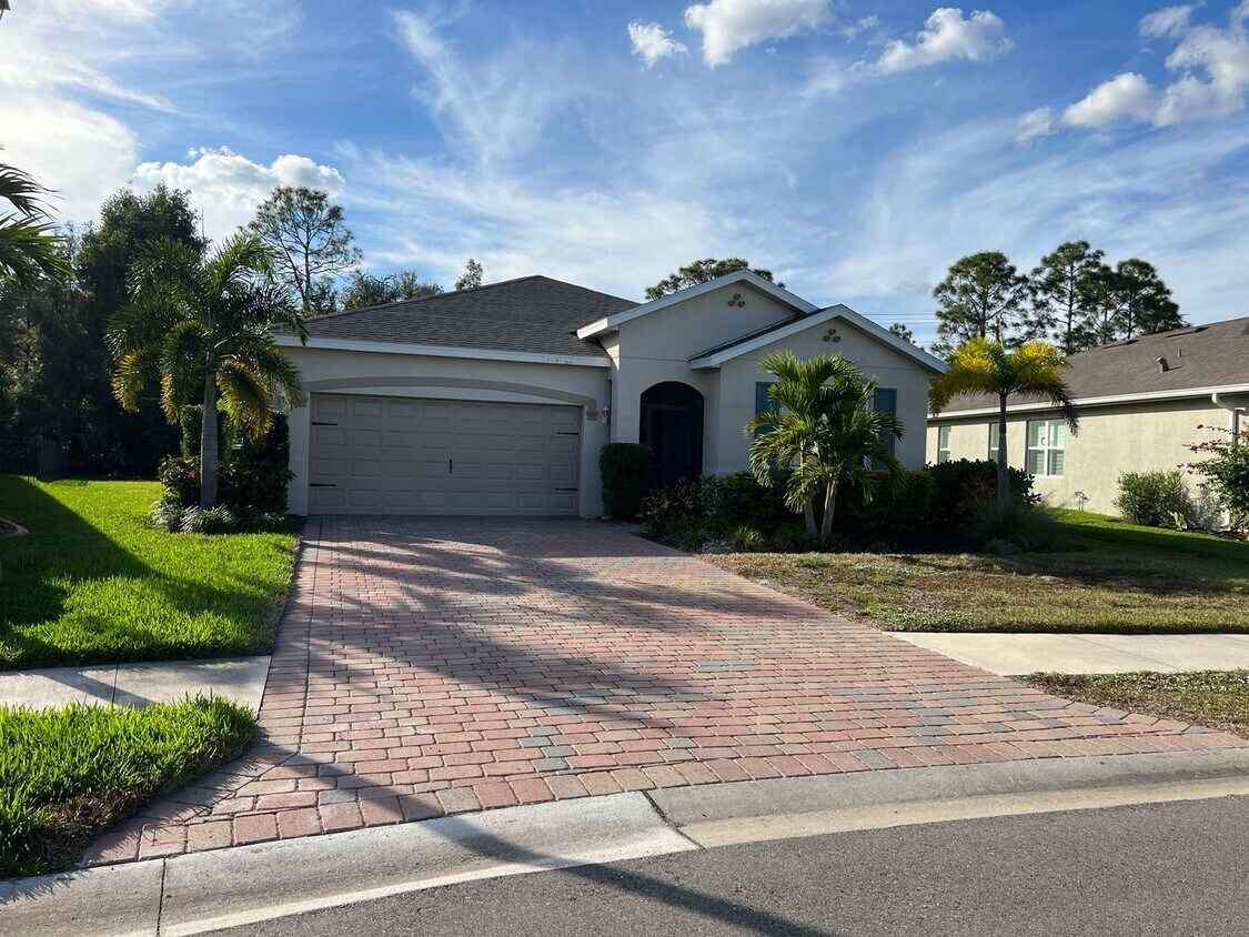 Primary Photo - 3 br, 2 bath House - 3141 Amadora Cir