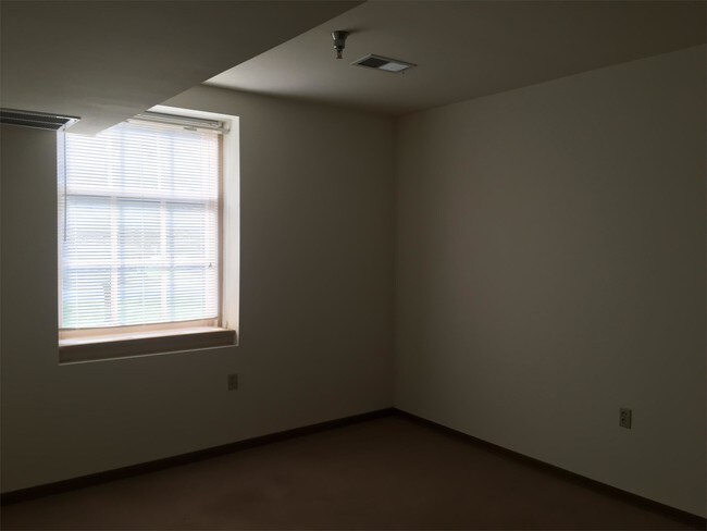 Foto del edificio - 407 S Blackhoof St