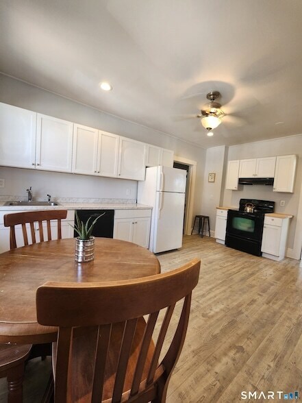 Photo - 458 Hillside Avenue Unit 460