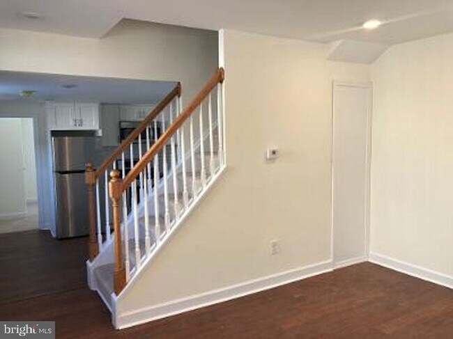 Building Photo - 657 Downingtown Pike