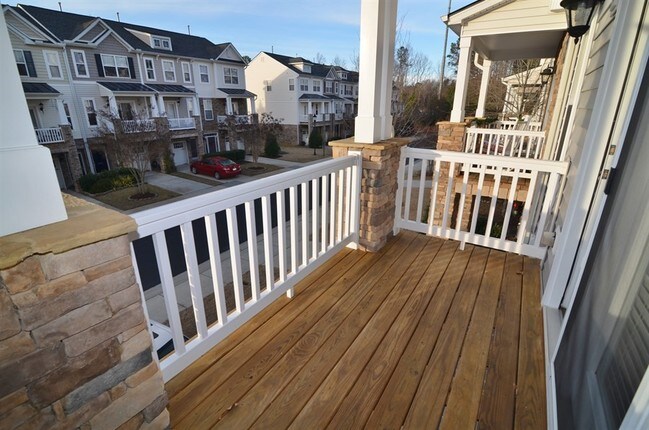 Foto del edificio - 8022 Sycamore Hill Ln