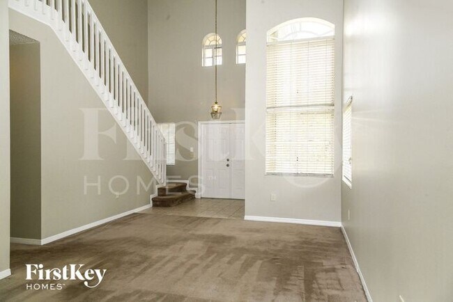 Foto del edificio - 2870 Dunwoodie Pl