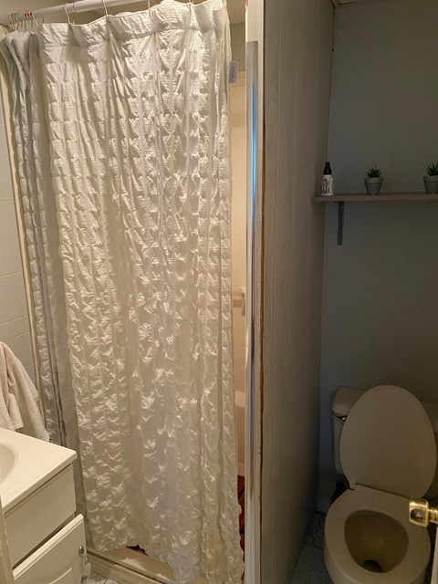 *Pictures are representative samples of the advertised unit. In some cases, the actual units you tou - 214 Cambridge St