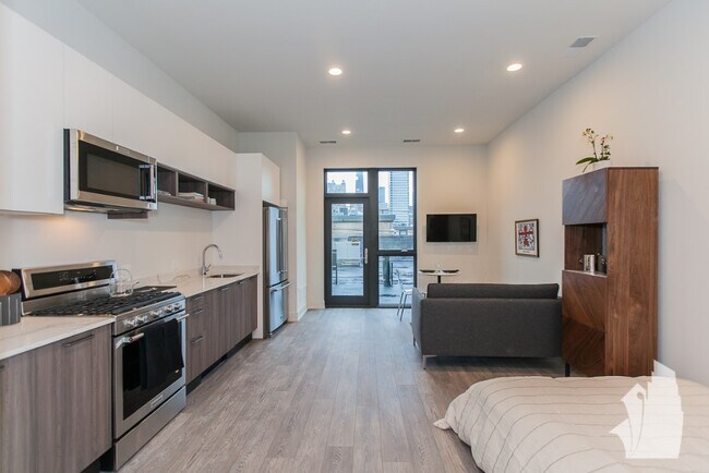 Building Photo - 840 N Larrabee St