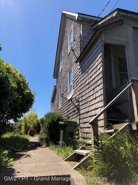 Building Photo - 4 br, 1 bath Apartment - 1554 Union Avenue