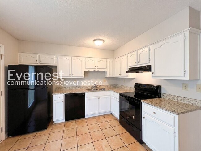 Foto del edificio - 4286 Brighton Dr