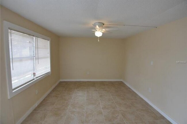 Foto del edificio - 315 SE Dr M.L.K. Jr Ave