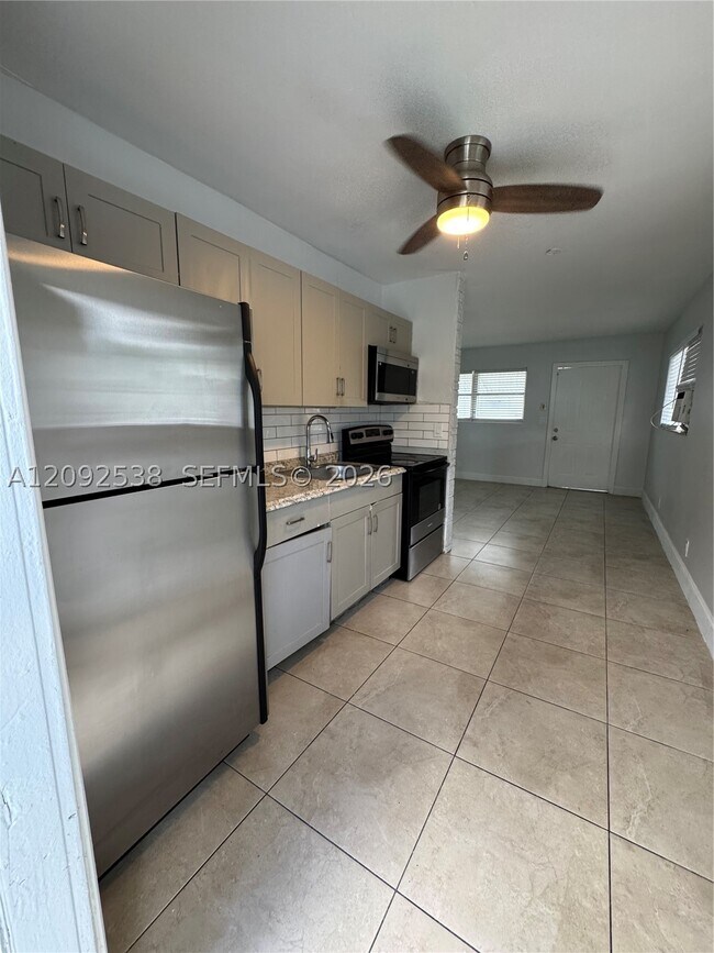 Foto del edificio - 753 NW 5th St