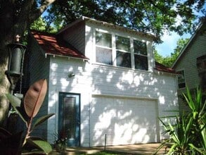 Building Photo - 4517 Shoalwood Ave