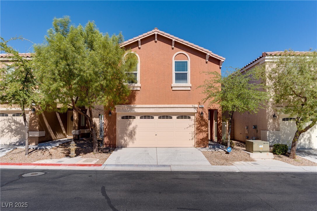 Foto principal - 8320 Wuthering Heights Ave
