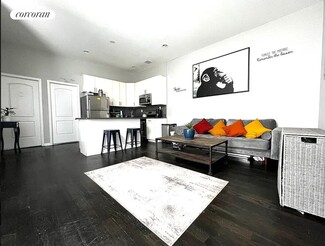 Building Photo - 1296 Putnam Ave