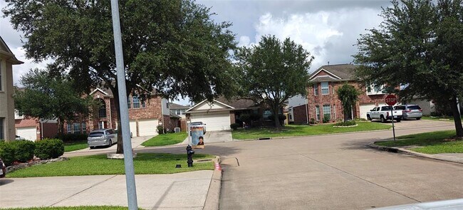 Foto del edificio - 9006 S Ferndale Pl Dr