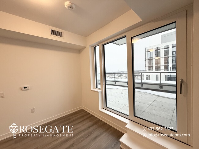 Photo du bâtiment - Modern 1-Bedroom Condo with Locker & Internet Included – Scarborough