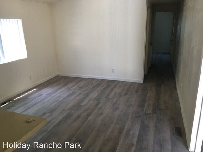 Foto del edificio - 34184 County Line Rd