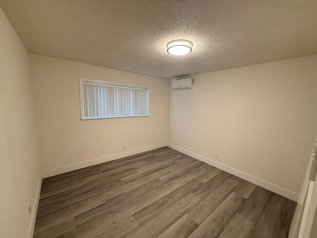 Foto del edificio - 632 Abbey Ln