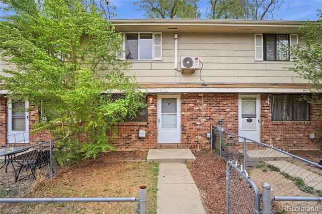 Foto del edificio - 205 E Longs Peak Ave