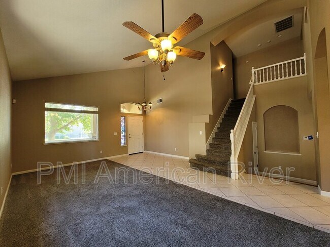 Foto del edificio - 998 Bay Shore Dr