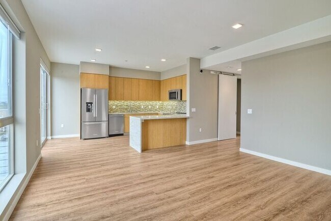 Building Photo - Pre-Lease Opportunity| Avail June 9th| 3D ...