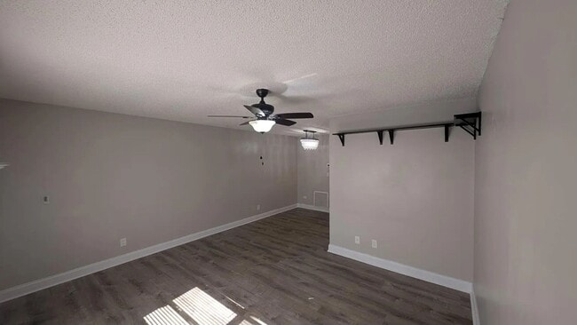 Photo - 24862 US Hwy Apartment