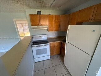 Building Photo - 95 NE 41st St