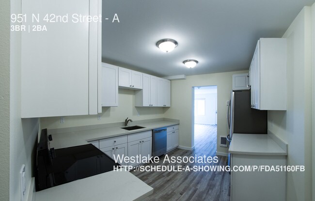 Foto del edificio - 951 N 42nd St