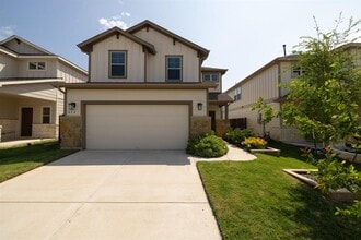 Building Photo - 416 Bella Luna Way