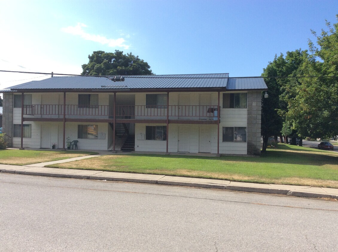 Primary Photo - 330 E 4th Ave