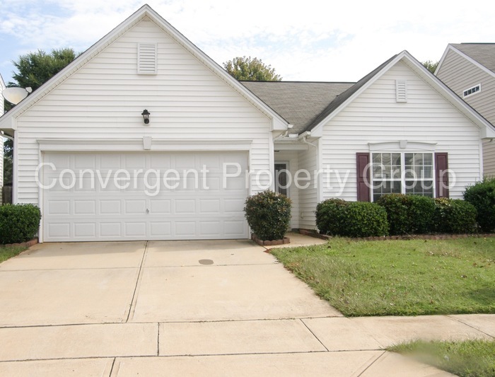 Primary Photo - 110 Tralee Ln
