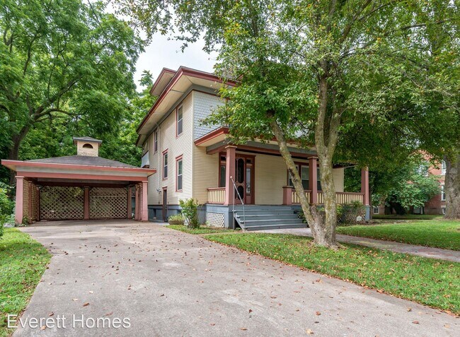Foto del edificio - 4 br, 2 bath House - 524 W State St