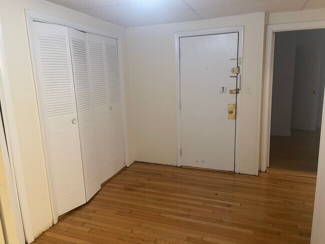 Photo - PACKARDS CORNER BU,  Renovated 3 bed  NO FEE ..Open Layout, Porch, 1.5 bath  equal Large bedrooms... Apartment