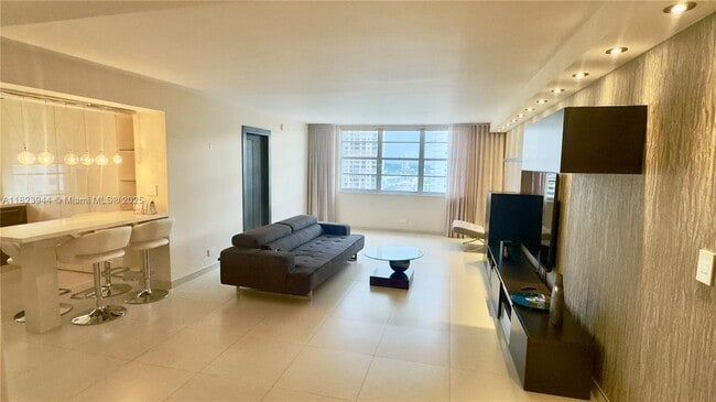 Foto del edificio - 251 174th St