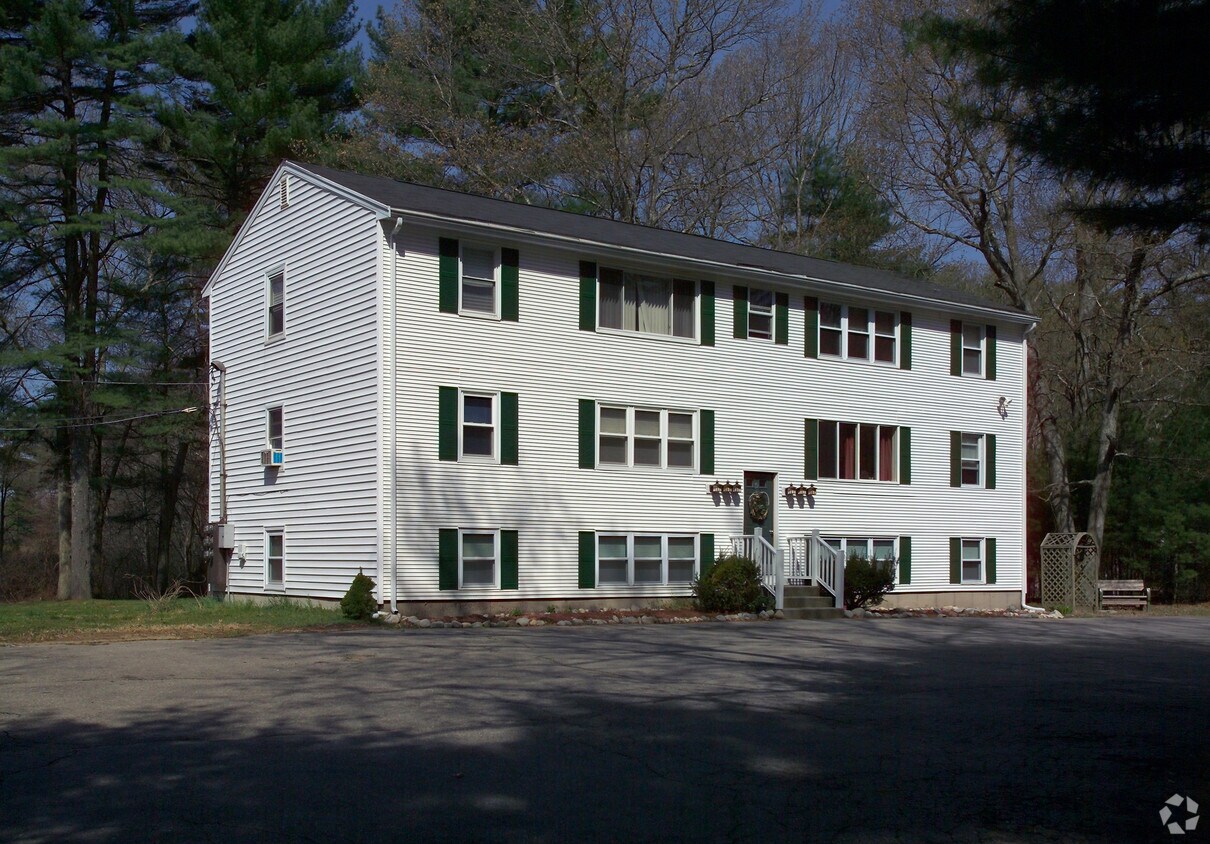 19 Hill St, Norton, MA 02766 Apartments in Norton, MA