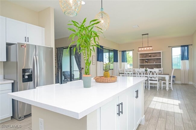 Building Photo - 5073 Rimini Ave