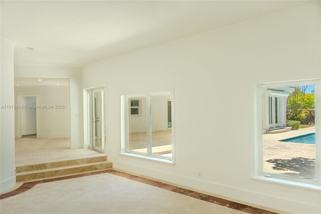 Building Photo - 6540 SW 135th Ter
