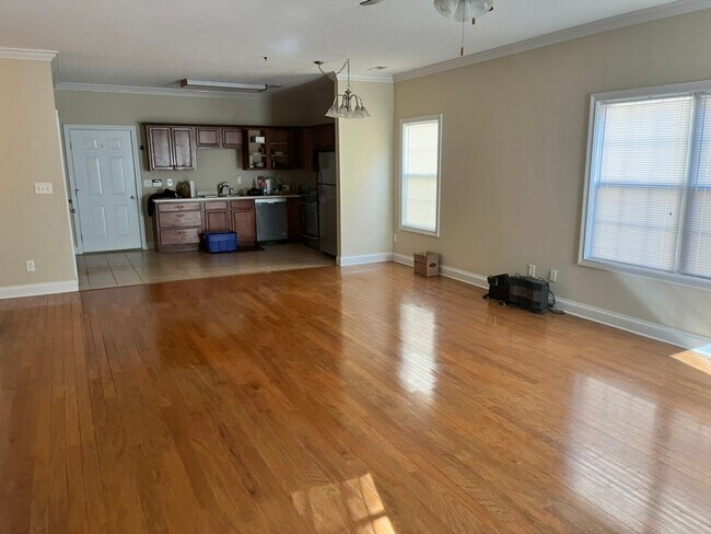 Building Photo - 10736 Meriwether Ln