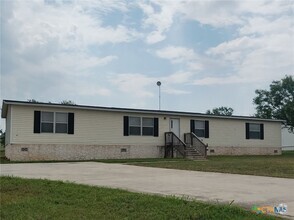 Building Photo - 166 Pioneer Home