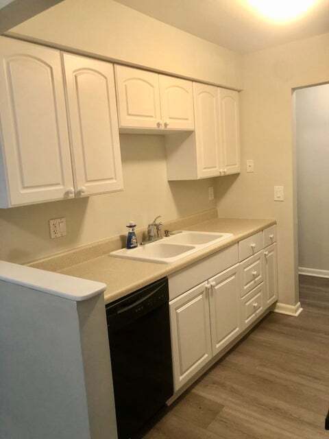 Photo - 125 Shore Ct Apartment