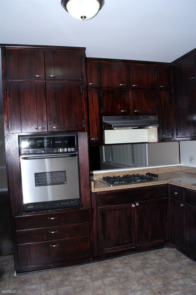 Building Photo - 475 Jefferson Ave