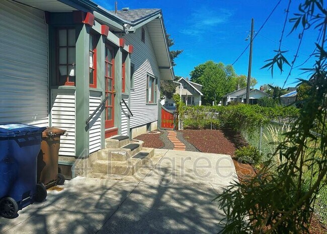 Foto del edificio - 1212 E Illinois Ave