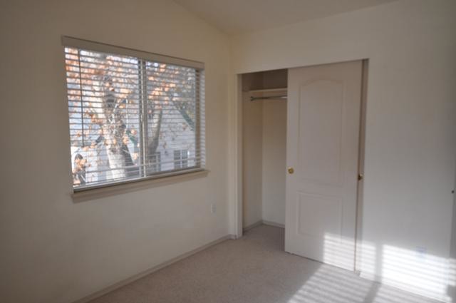 Building Photo - 2296 W Kootenai St