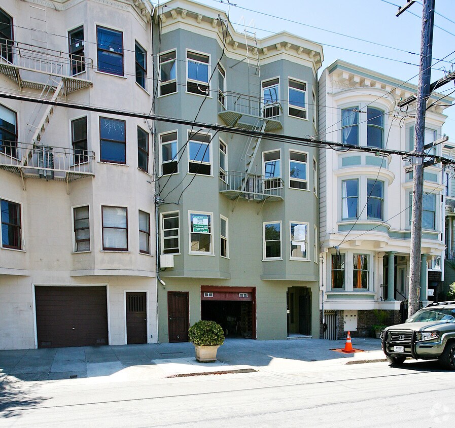 Building Photo - 1337 Page St