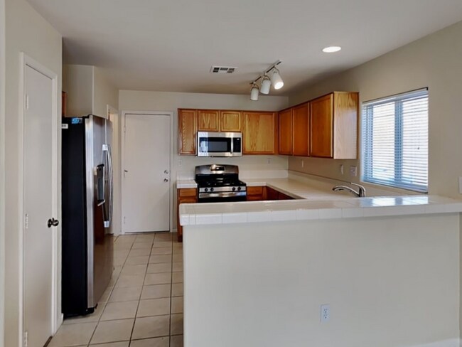 Foto del edificio - 53241 Clover Blossom Ct