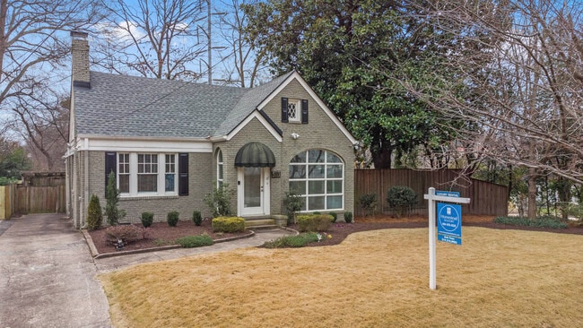 Foto del edificio - 591 Cumberland Rd NE