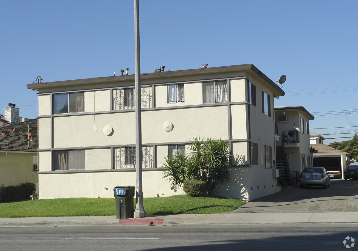 Building Photo - 831 N Garfield Ave