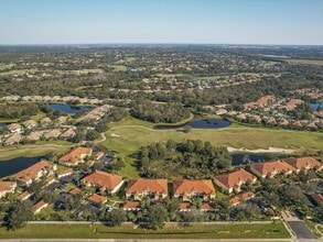 Building Photo - 8406 Wethersfield Run
