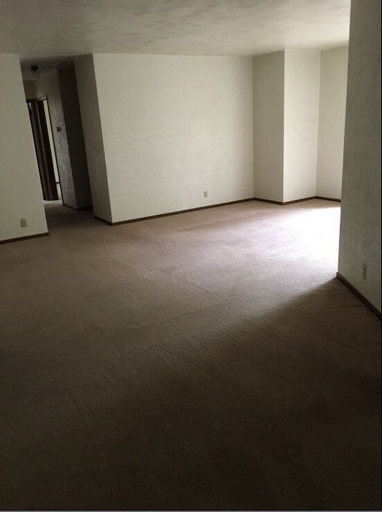 Foto principal - 408 N Highland St